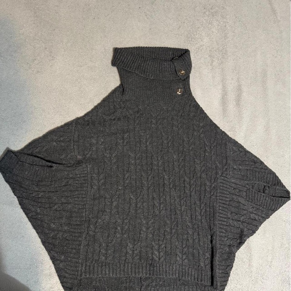St. John's Bay Cable Knit Poncho Sweater L Charcoal Gray